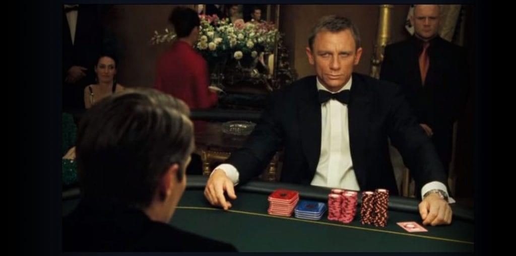 10 Bloopers in Casino Royale image