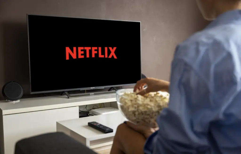 7 Best Movies and Series to Watch on Netflix image