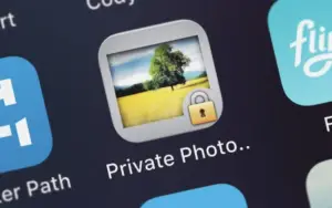 Privacy Meets Creativity: Top Apps to Protect and Hide Your Visual Assets Image