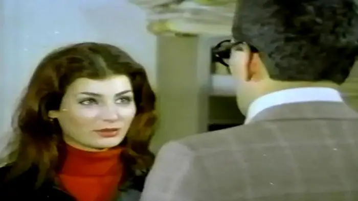 Alev and Tayfun meet in the 1979 Turkish Superman film Süpermen Dönüyor.