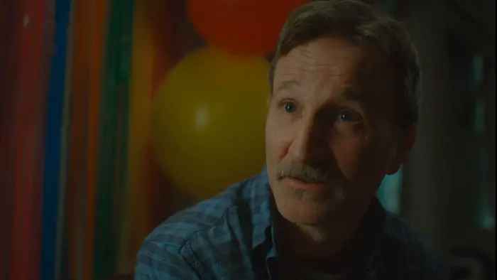Breckin Meyer as Wesley’s father in Thanks for Having Me