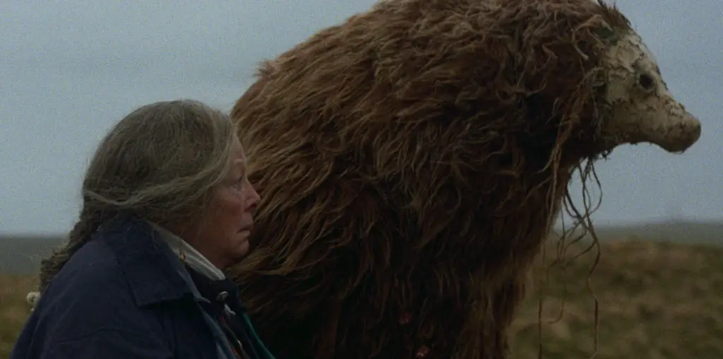 A Bear Remembers image